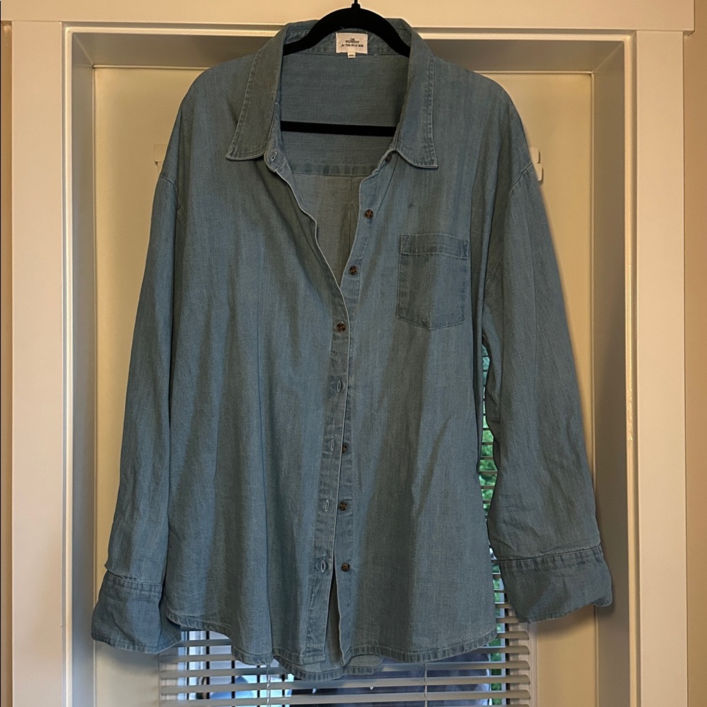 Jilly Box Denim chambray button up shirt - by One Wednesday